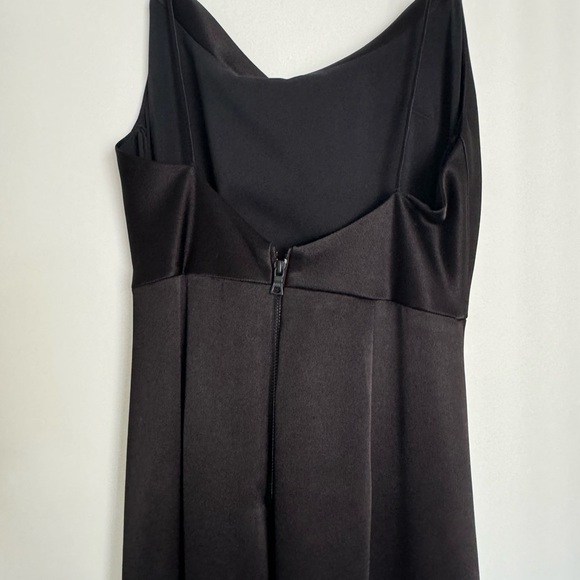 Alice and Olivia Cowl Neck Satin Gown - Picture 8 of 9